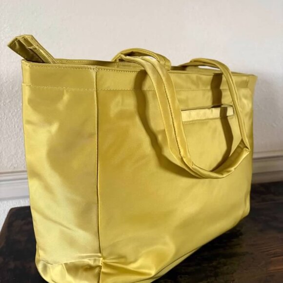 Vera Bradley Nylon Hathaway Tote Bag Golden Olive-NWT - Picture 3 of 8